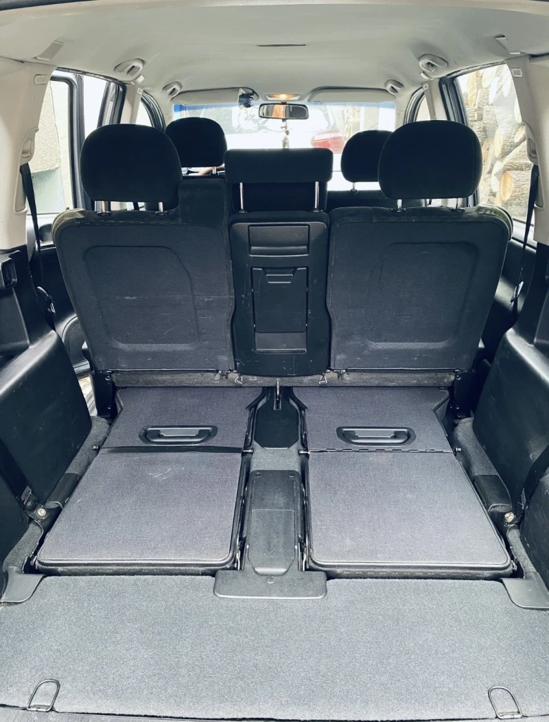 Opel Zafira 1.6, снимка 10 - Автомобили и джипове - 51544017