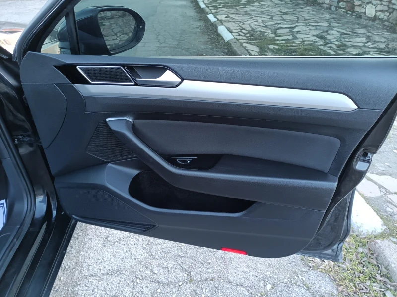 VW Passat 2.0 150 к автомат навигация , снимка 13 - Автомобили и джипове - 52958454