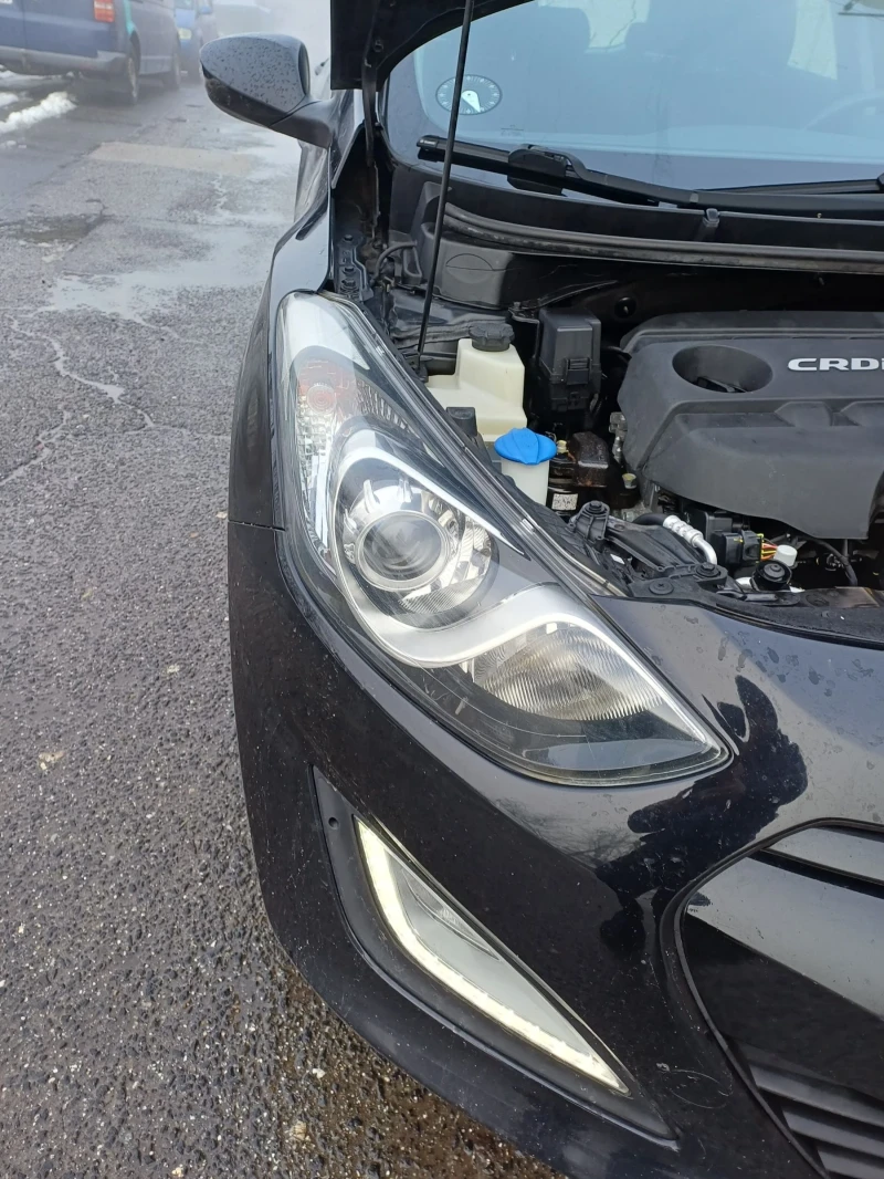 Hyundai I30 1.6 blue crdi 110кс. Евро 5, снимка 11 - Автомобили и джипове - 53197932