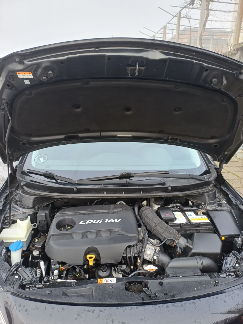 Hyundai I30 1.6 blue crdi 110кс. Евро 5, снимка 10 - Автомобили и джипове - 53197932