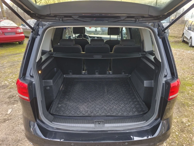 VW Touran 2.0 TDI, 150 к.с. DSG, снимка 16 - Автомобили и джипове - 53287281