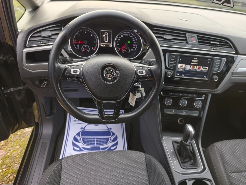 VW Touran 2.0 TDI, 150 к.с. DSG, снимка 9 - Автомобили и джипове - 53287281