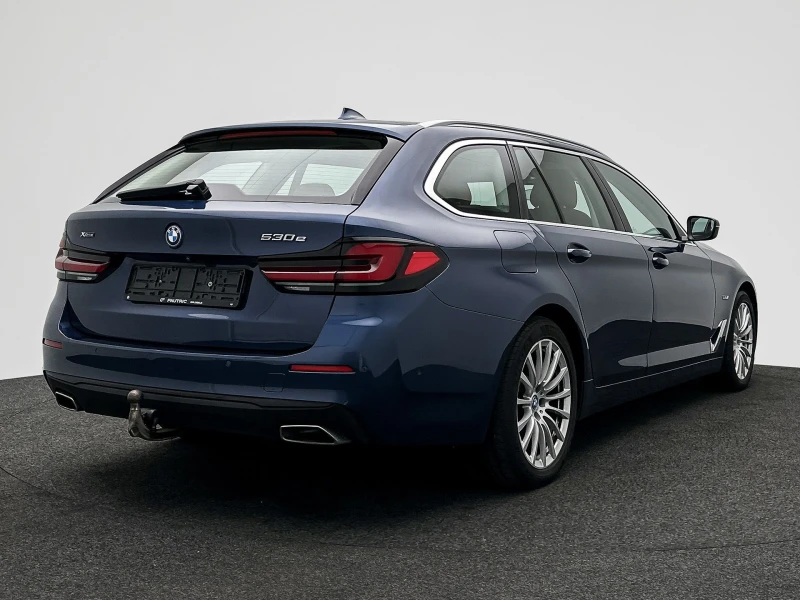 BMW 530E Touring  - xDrive Лизинг, снимка 4 - Автомобили и джипове - 53558245