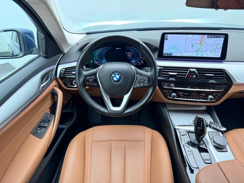 BMW 530E Touring  - xDrive Лизинг, снимка 12 - Автомобили и джипове - 53558245