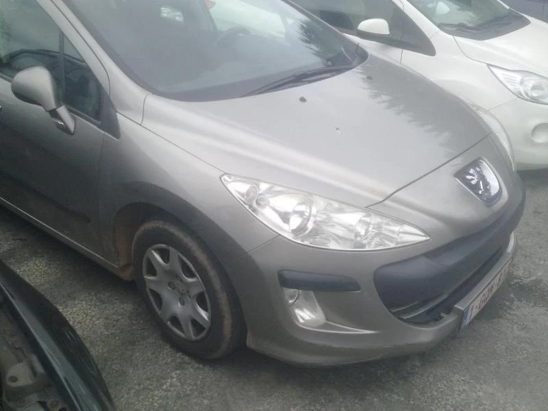 Peugeot 308 1.4i/1.6i/HDi/2.0HDi, снимка 8 - Автомобили и джипове - 26142400