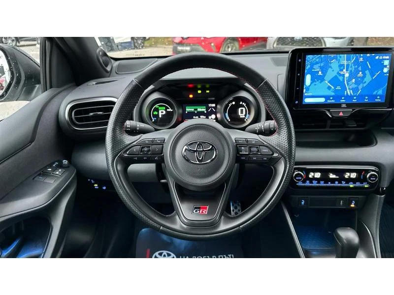 Toyota Yaris YARIS 1.5 HSD GR SPORT - изображение 9