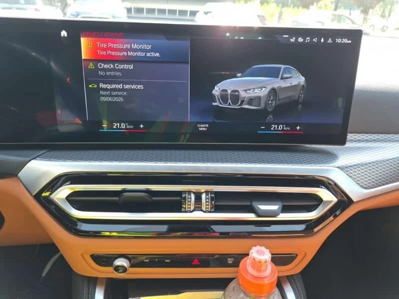 BMW i4 * eDrive40 * АВТОКРЕДИТ БЕЗ ПЪРВОНАЧАЛНА ВНОСКА* , снимка 8 - Автомобили и джипове - 55698503