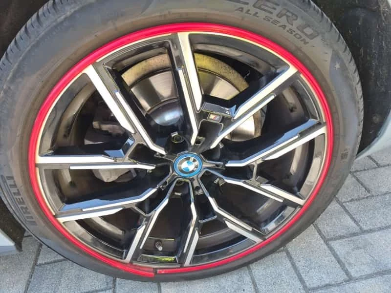 BMW i4 * eDrive40 * АВТОКРЕДИТ БЕЗ ПЪРВОНАЧАЛНА ВНОСКА* , снимка 12 - Автомобили и джипове - 55698503