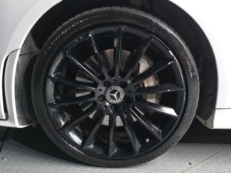 Mercedes-Benz CLS CLS400d 4MATIC AMG Line| 340к.с.| ВКЛ.ТЕХНОТЕСТ, снимка 5 - Автомобили и джипове - 55706735