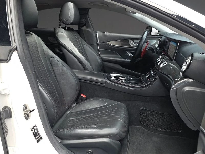 Mercedes-Benz CLS CLS400d 4MATIC AMG Line| 340к.с.| ВКЛ.ТЕХНОТЕСТ, снимка 11 - Автомобили и джипове - 55706735