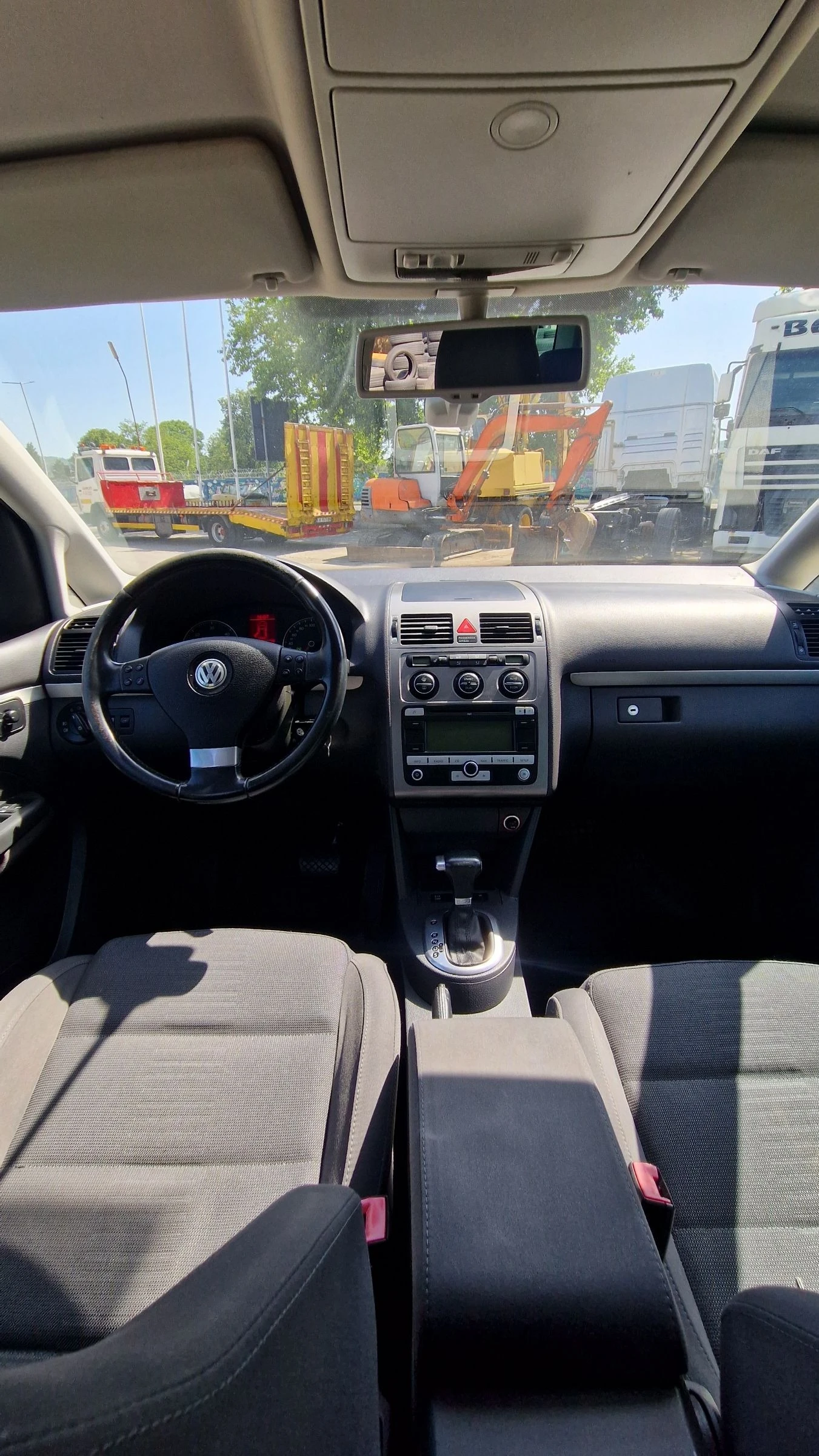VW Touran 2.0 TDI 170к.с | Mobile.bg — изображение 12