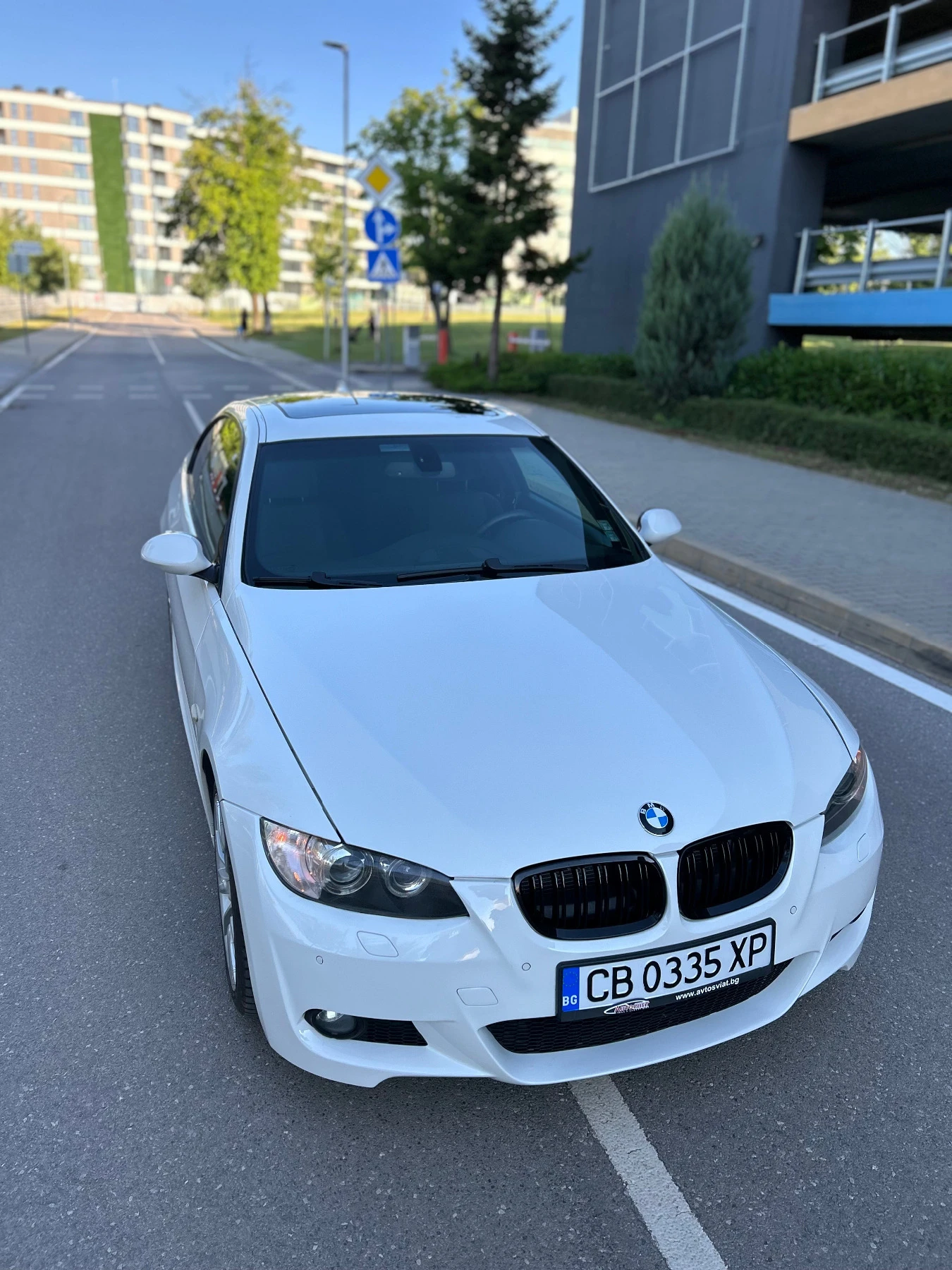 BMW 335 XI - изображение 3