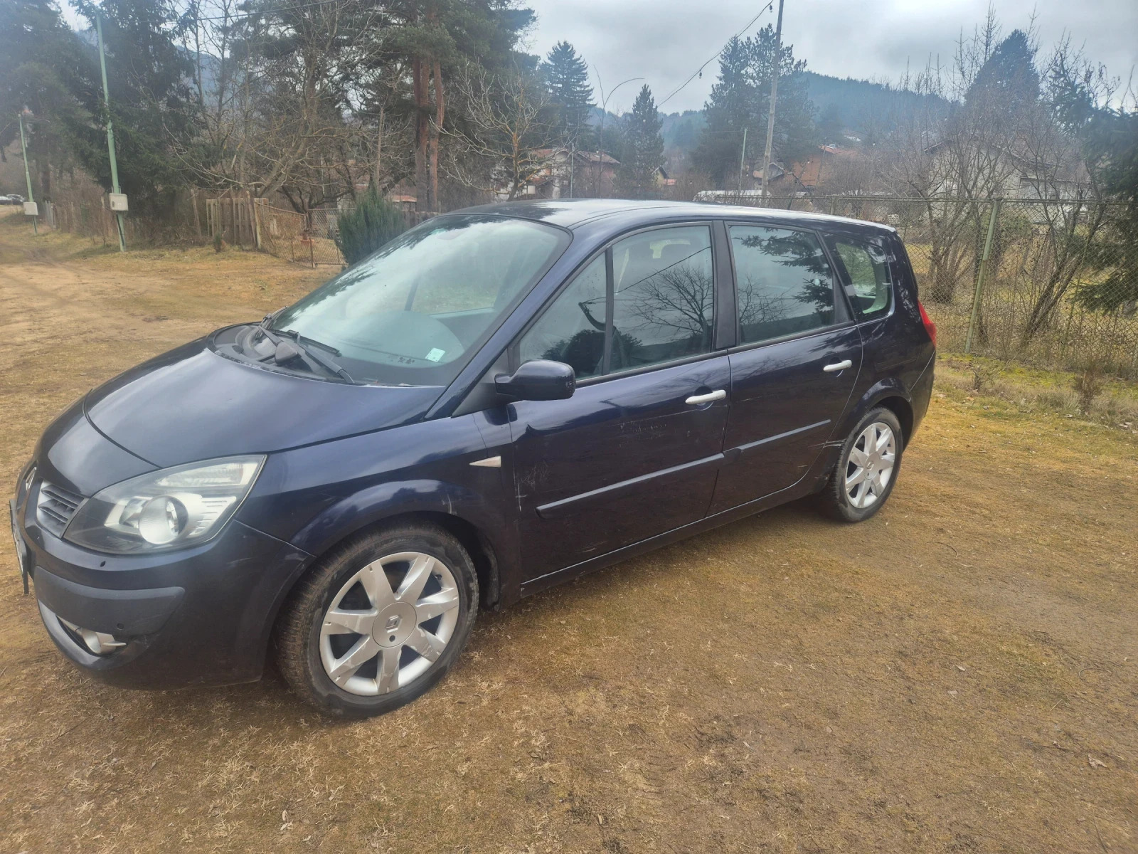 Renault Grand scenic | Mobile.bg — изображение 1