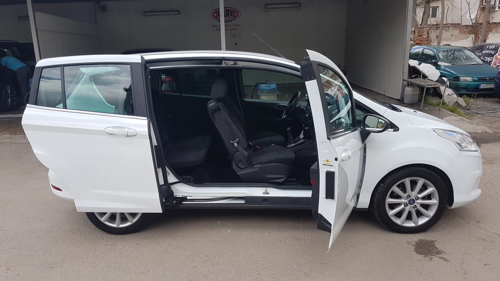 Ford B-Max 1.4i TITANIUM -GAZ - изображение 8