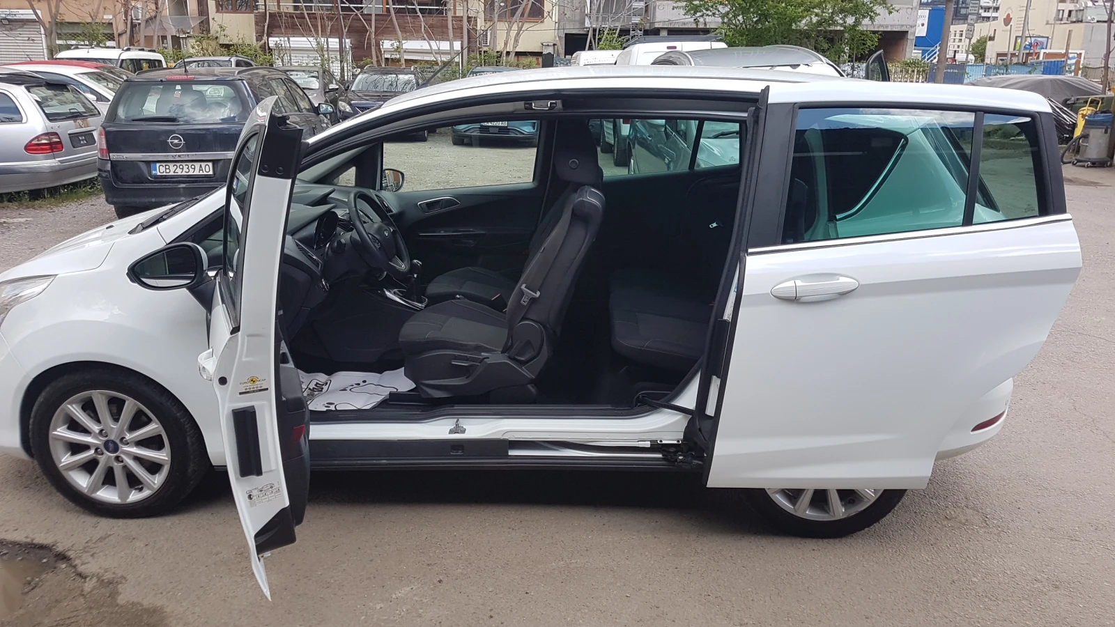 Ford B-Max 1.4i TITANIUM -GAZ - изображение 7