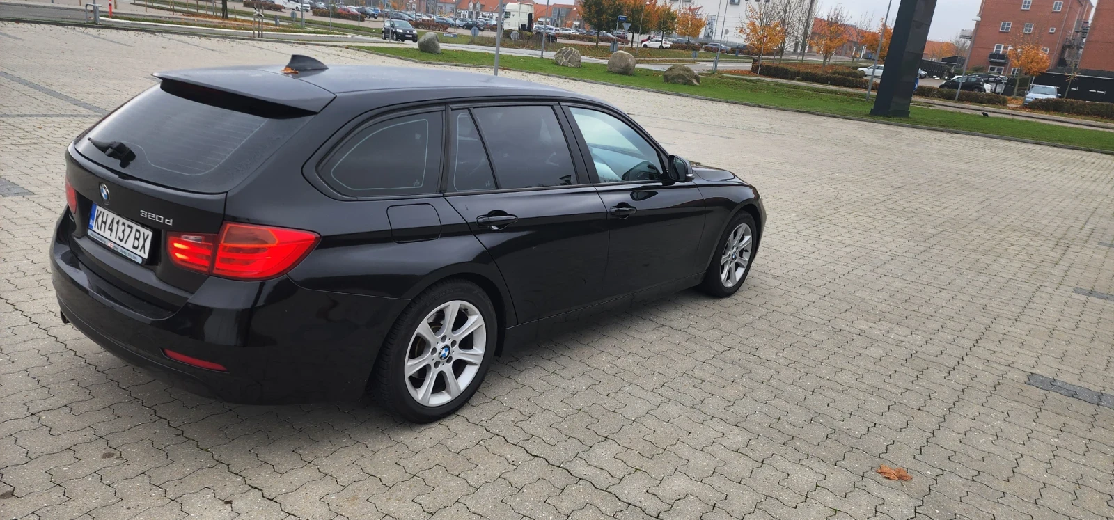 BMW 320  - изображение 7