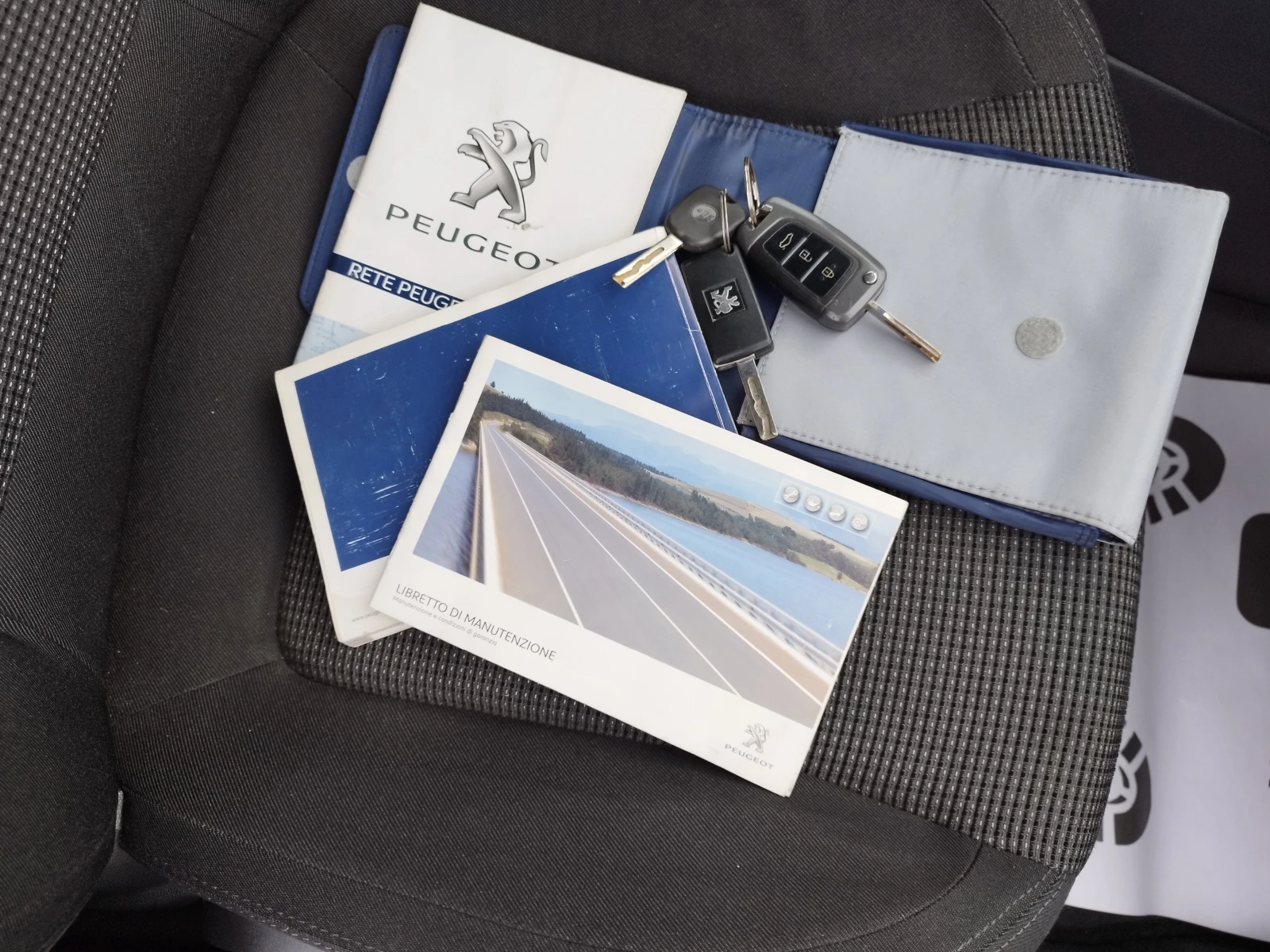 Peugeot 5008 1.6HDI 112�� ������ | Mobile.bg � ����������� 15