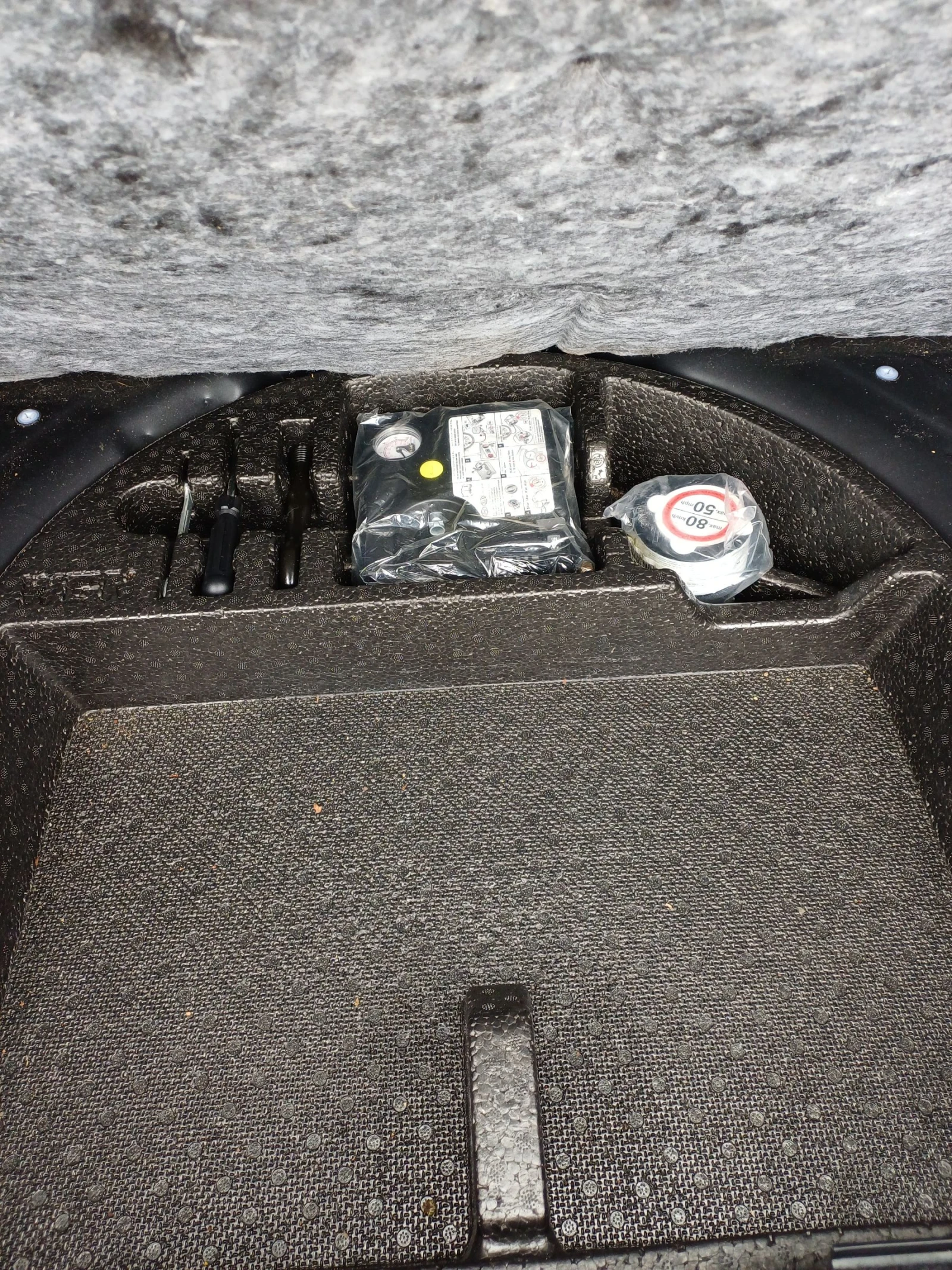 Hyundai I30 1.6 blue crdi 110��. ���� 5 | Mobile.bg � ����������� 13