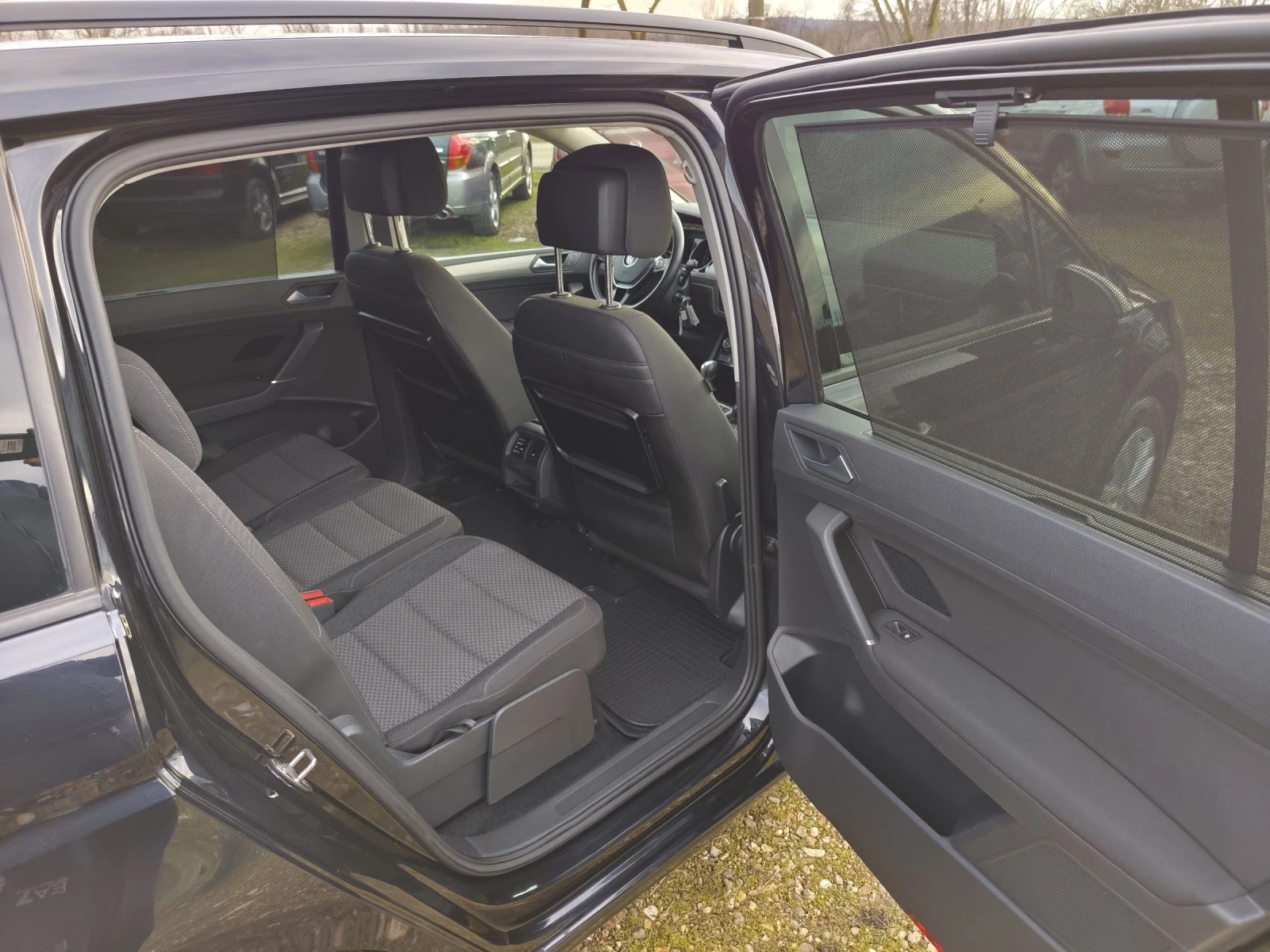 VW Touran 2.0 TDI, 150 �.�. DSG | Mobile.bg � ����������� 15
