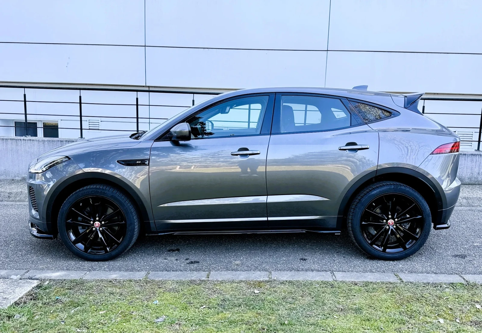 Jaguar E-pace P300 AWD R-Dynamic | Mobile.bg � ����������� 3