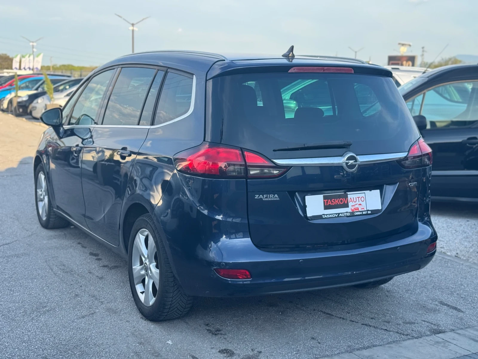 Opel Zafira 7местен 2012, снимка 6 - Автомобили и джипове - 54416787