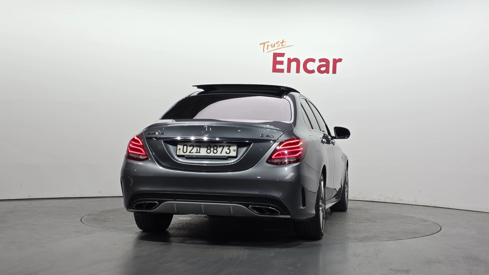 Mercedes-Benz C 43 AMG HEAD-UP* BURMASTER* AMBIENT* KEYLESS* КРАЙНА ЦЕНА, снимка 4 - Автомобили и джипове - 54572758