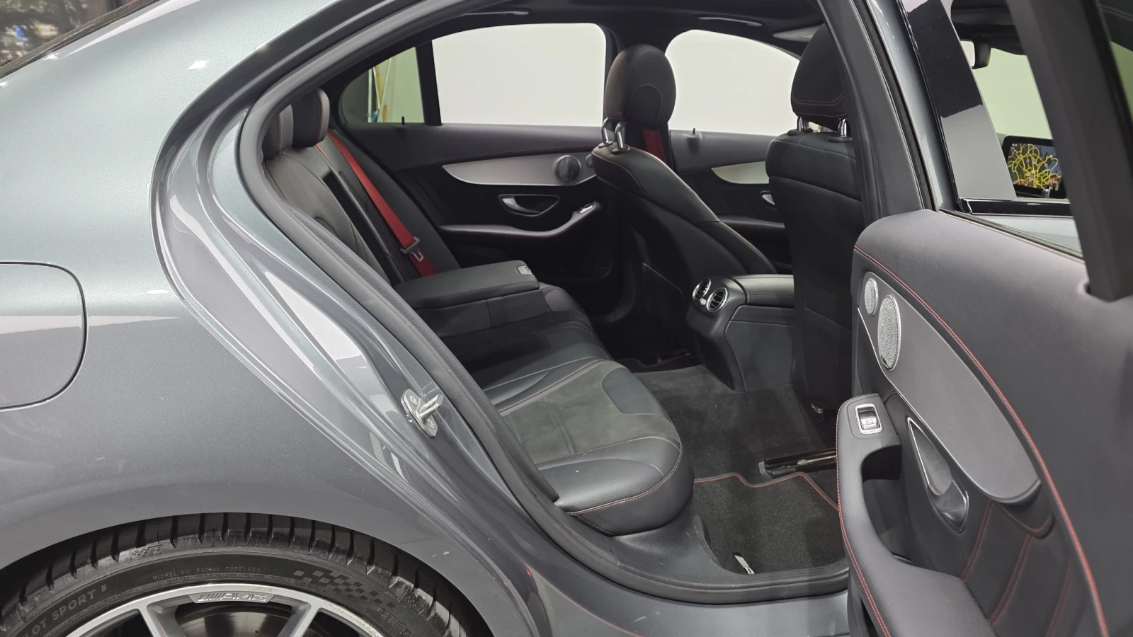 Mercedes-Benz C 43 AMG HEAD-UP* BURMASTER* AMBIENT* KEYLESS* КРАЙНА ЦЕНА, снимка 16 - Автомобили и джипове - 54572758