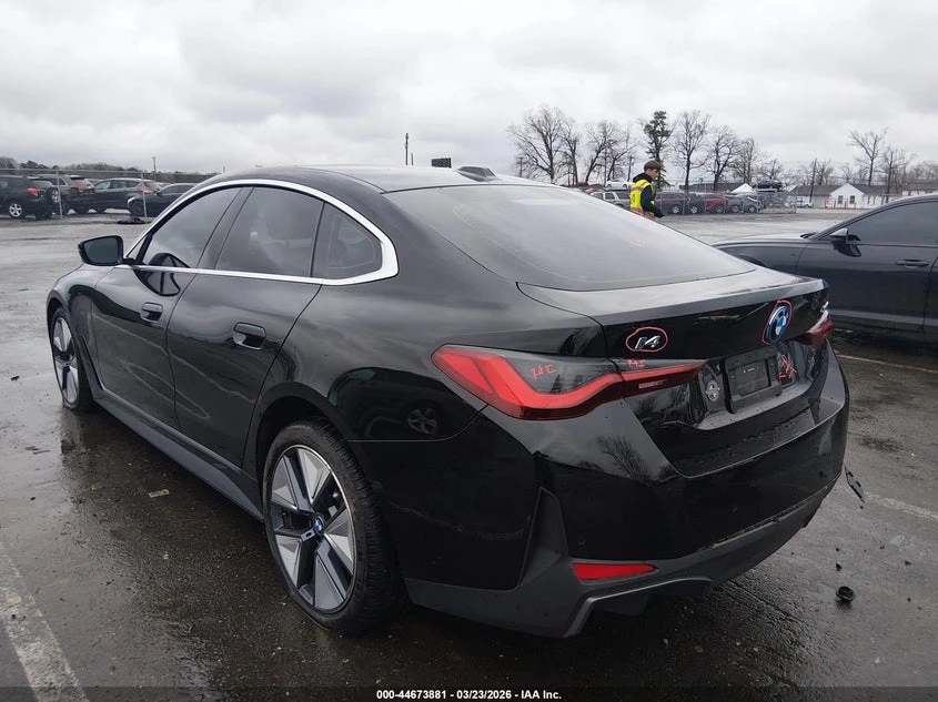 BMW i4 Gran Coupe xDrive40 | Mobile.bg � ����������� 3