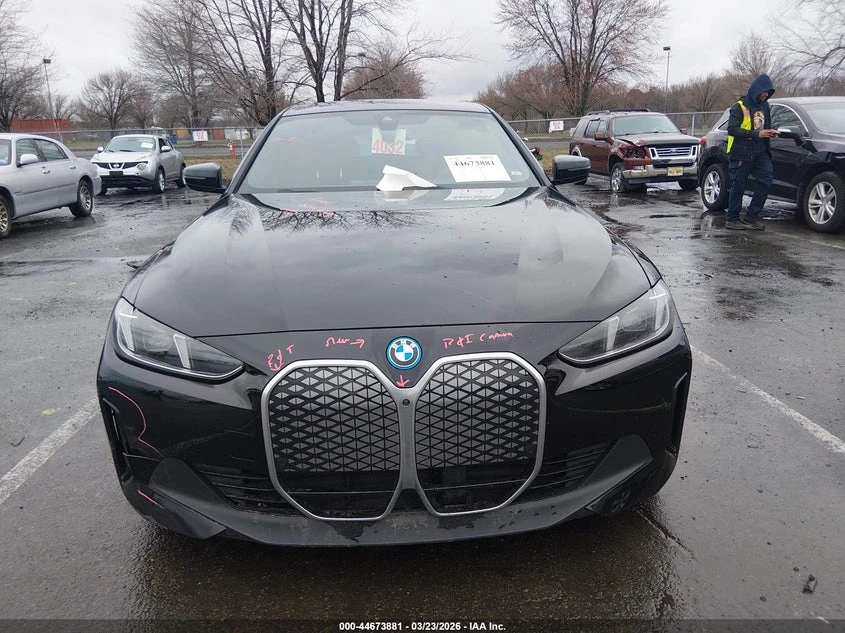 BMW i4 Gran Coupe xDrive40 | Mobile.bg � ����������� 12