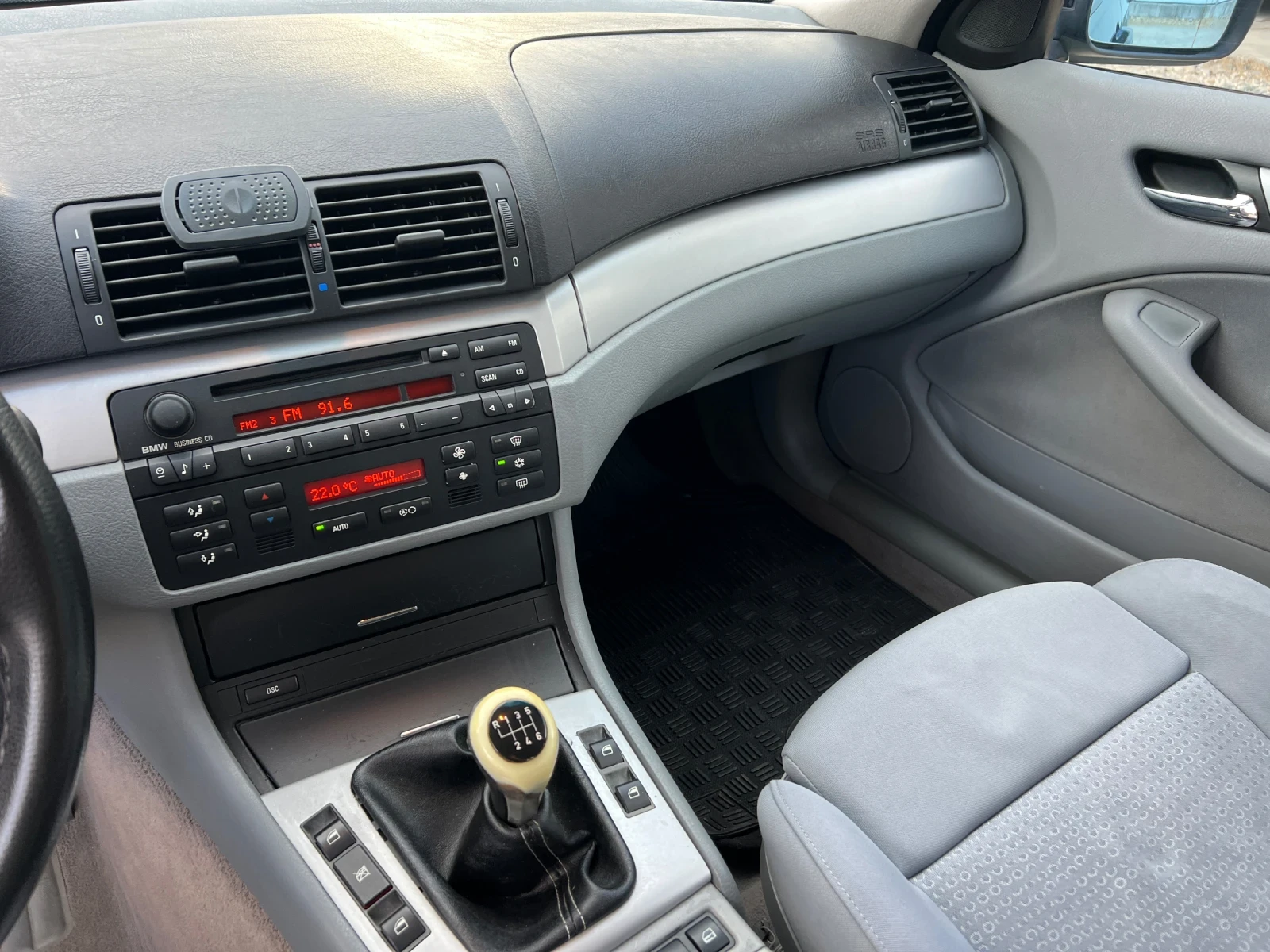 BMW 320 Е46 Facelift 2.0d- 150к.с./ Климатроник/ 6скорости, снимка 13 - Автомобили и джипове - 54793024