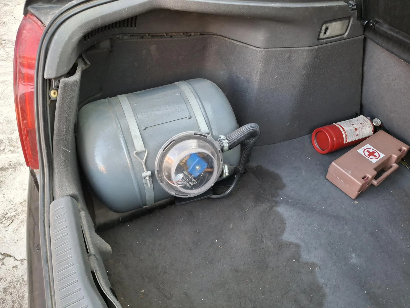 Toyota Avensis, снимка 4 - Автомобили и джипове - 55636928