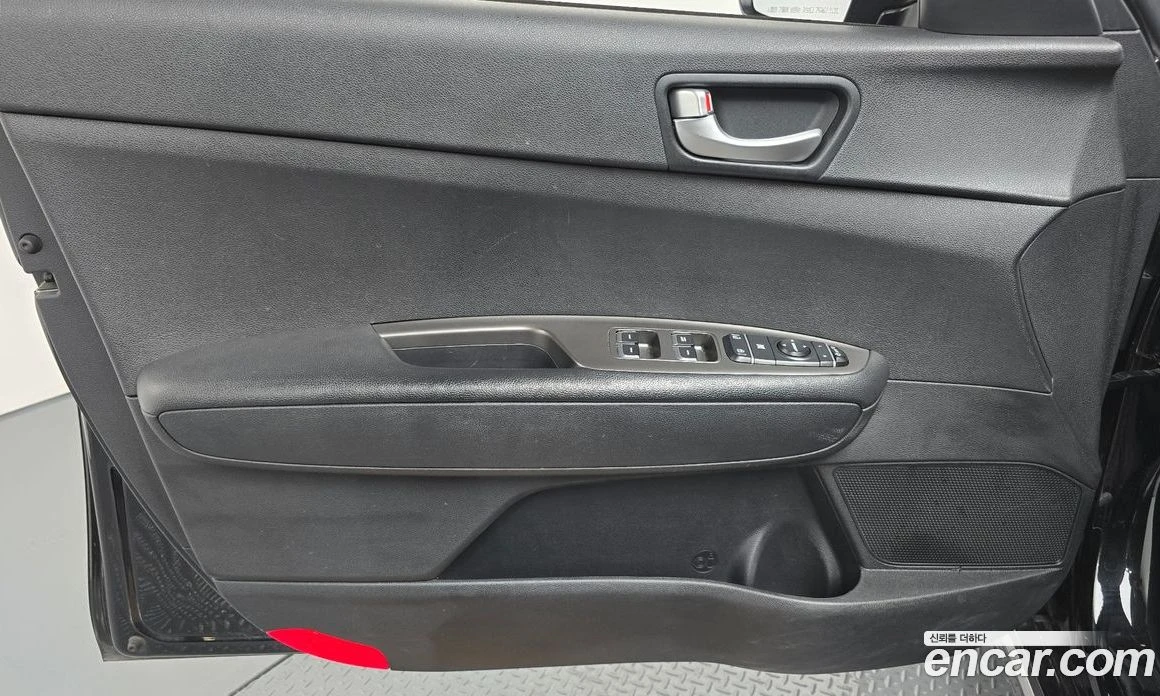 Kia K5 1.7 Diesel Prestige, снимка 13 - Автомобили и джипове - 55669062