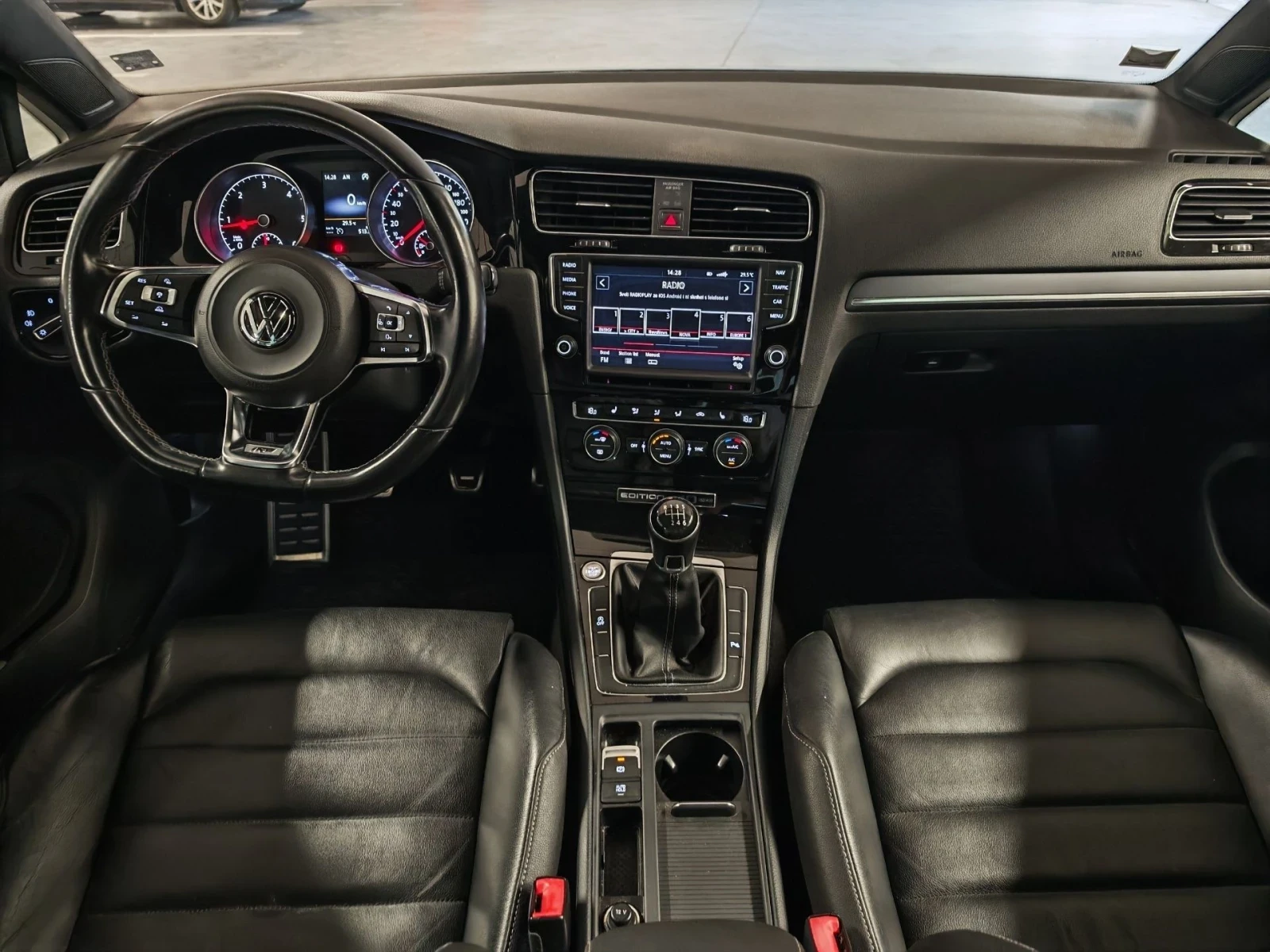 VW Golf * R LINE * ЮБИЛЕЕН * EDITION 40  - 152/400 * , снимка 13 - Автомобили и джипове - 55828994