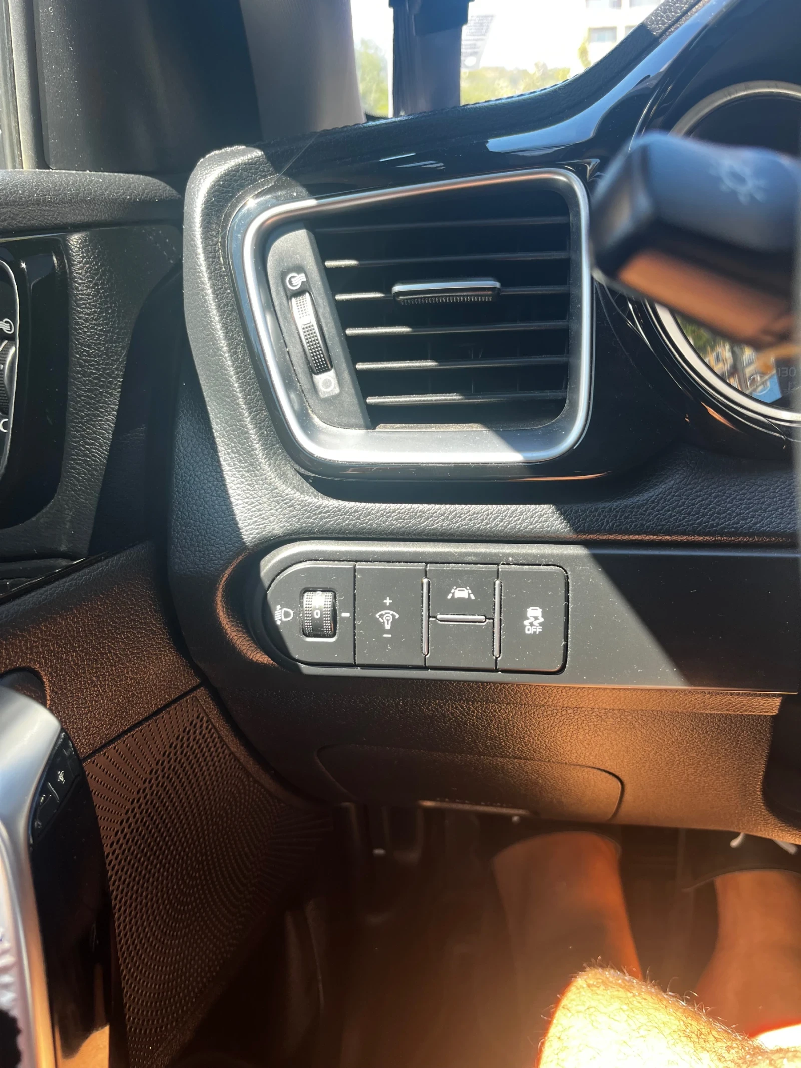 Kia Ceed 1.4 gdi, снимка 10 - Автомобили и джипове - 55750472