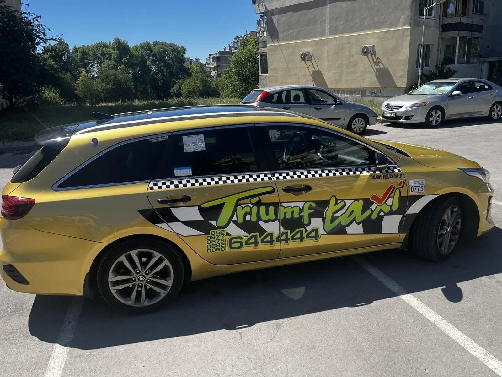 Kia Ceed 1.4 gdi, снимка 4 - Автомобили и джипове - 55750472