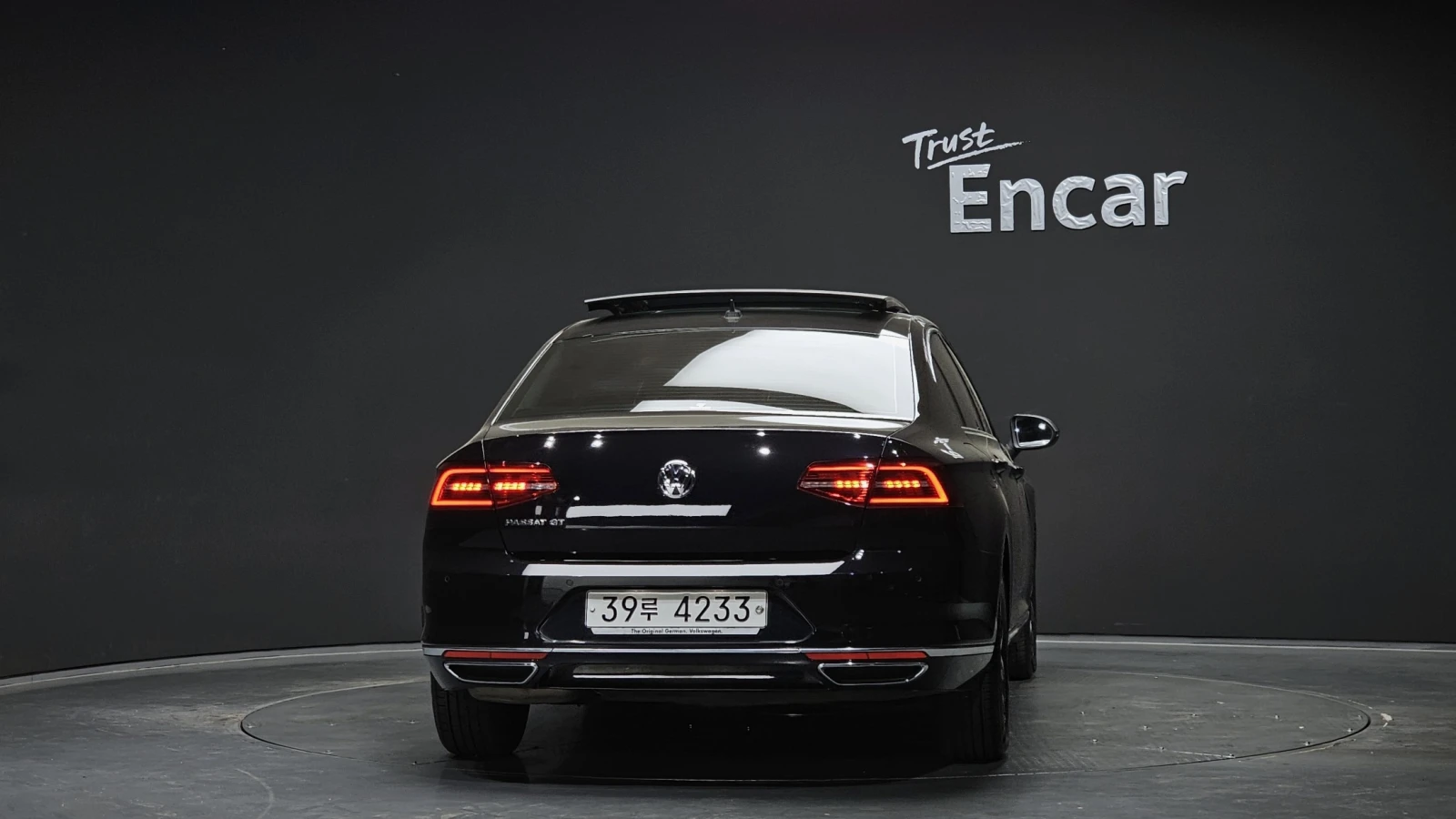 VW Passat GT 2.0 TDI Premium, снимка 4 - Автомобили и джипове - 56080312