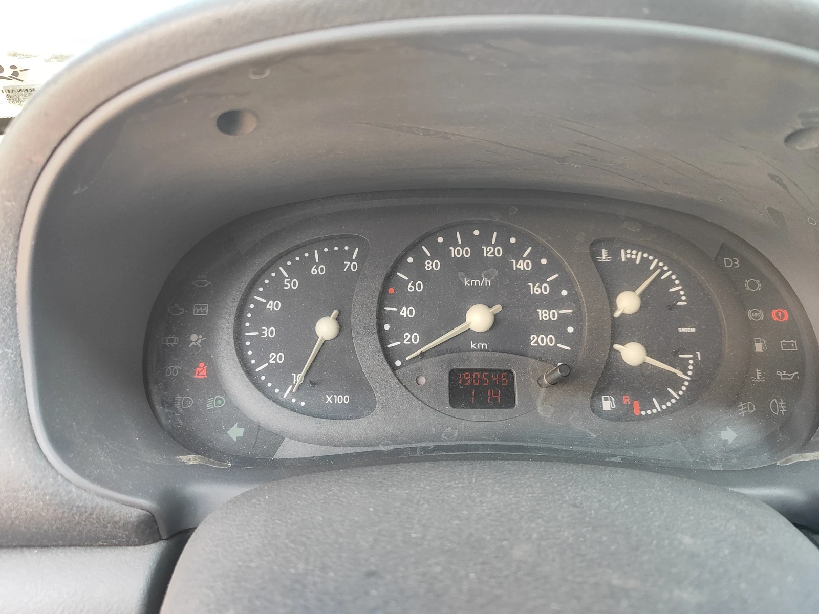 Renault Clio, снимка 10 - Автомобили и джипове - 56166508