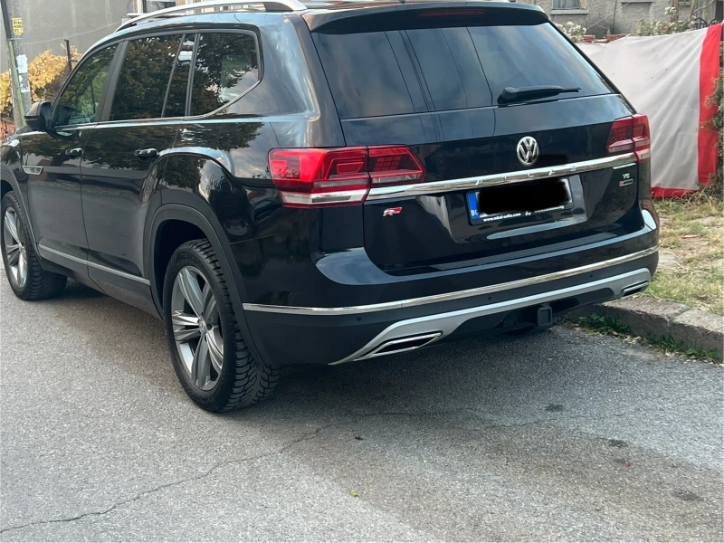 VW Atlas R-LINE, снимка 3 - Автомобили и джипове - 47650043