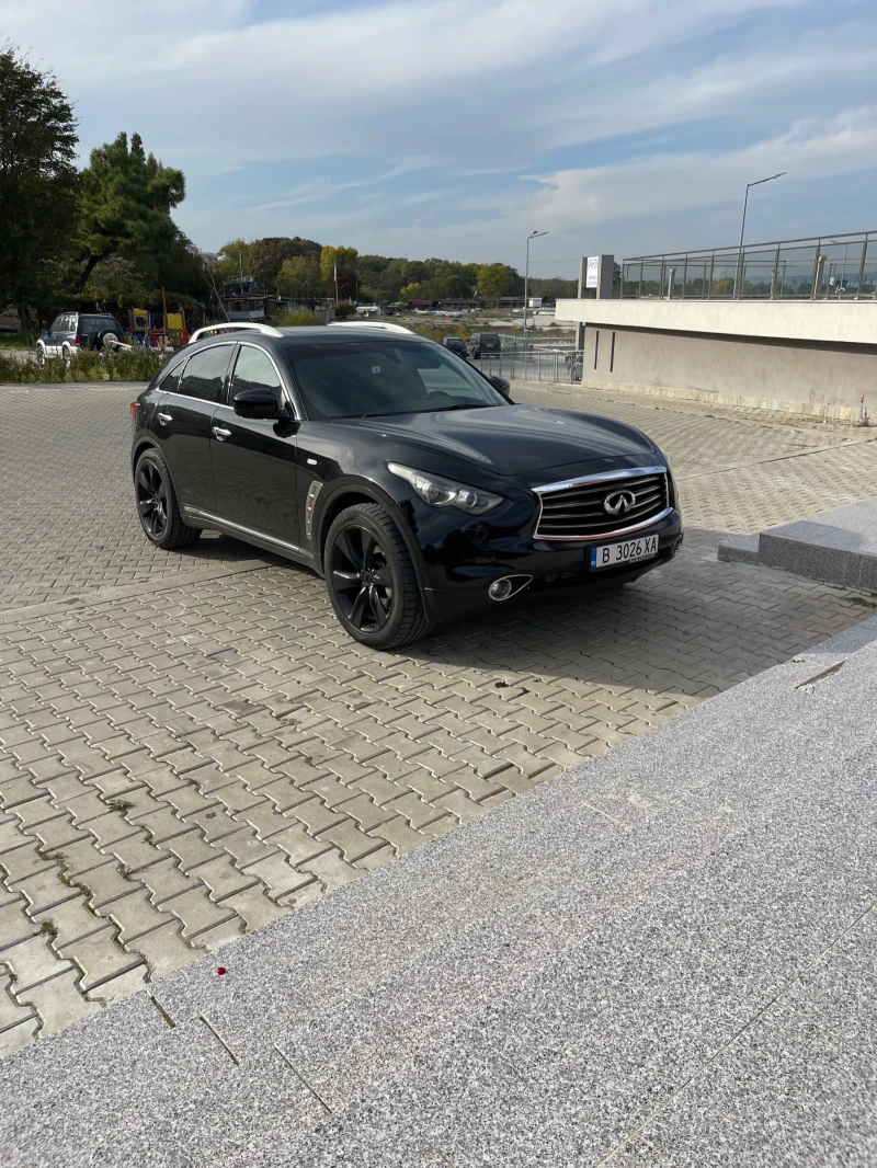 Infiniti Fx 30 D S Black Series , снимка 3 - Автомобили и джипове - 47707836