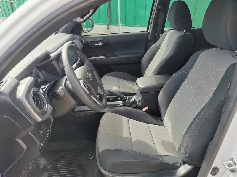 Toyota Tacoma TRD OFF ROAD, снимка 11 - Автомобили и джипове - 51607331