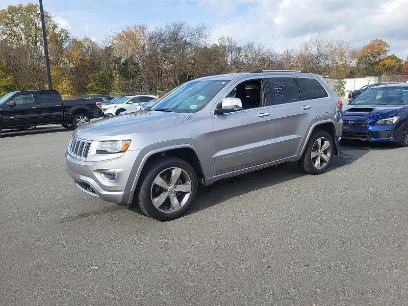 Jeep Grand cherokee  Overland, снимка 3 - Автомобили и джипове - 48238432