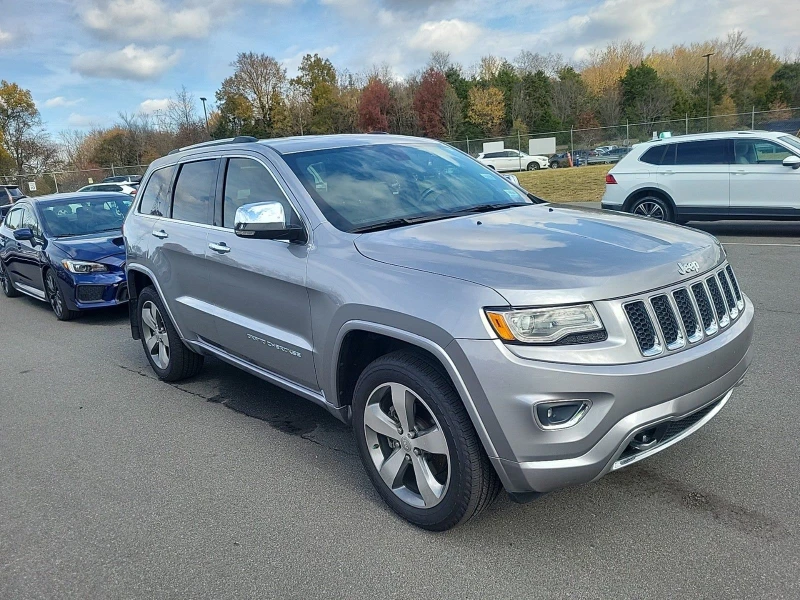 Jeep Grand cherokee  Overland, снимка 1 - Автомобили и джипове - 48238432