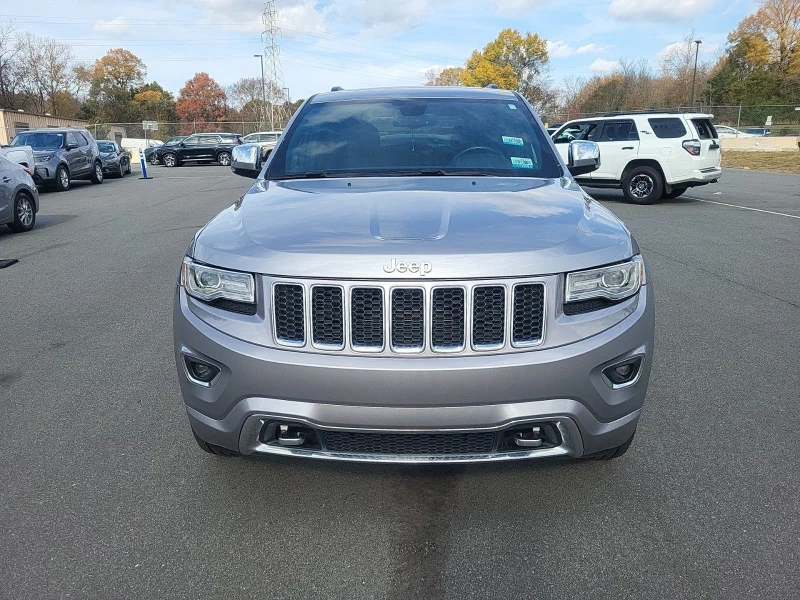 Jeep Grand cherokee  Overland, снимка 2 - Автомобили и джипове - 48238432