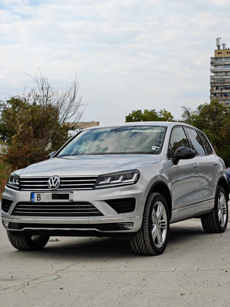 VW Touareg 3.0TDI V6 + ОПИСАНИЕ, снимка 3 - Автомобили и джипове - 52191041