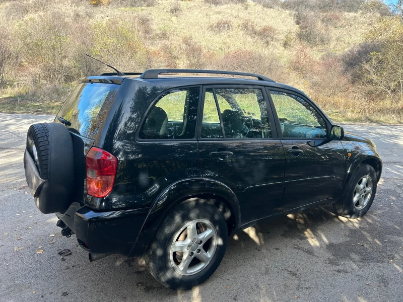 Toyota Rav4, снимка 6 - Автомобили и джипове - 52410538