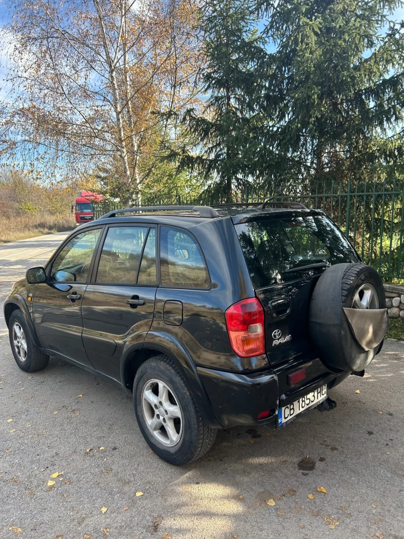 Toyota Rav4, снимка 7 - Автомобили и джипове - 52410538