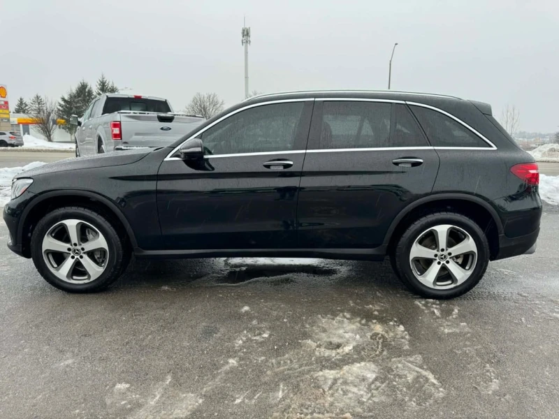 Mercedes-Benz GLC 300 2019 4MATIC * CARFAX * БЕЗ ПЪРВОНАЧАЛНА ВНОСКА, снимка 4 - Автомобили и джипове - 53038616