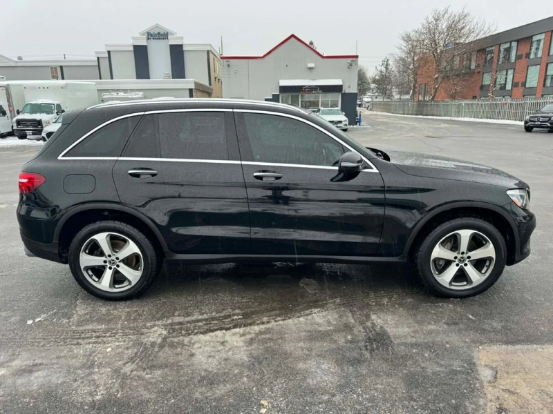 Mercedes-Benz GLC 300 2019 4MATIC * CARFAX * БЕЗ ПЪРВОНАЧАЛНА ВНОСКА, снимка 5 - Автомобили и джипове - 53038616