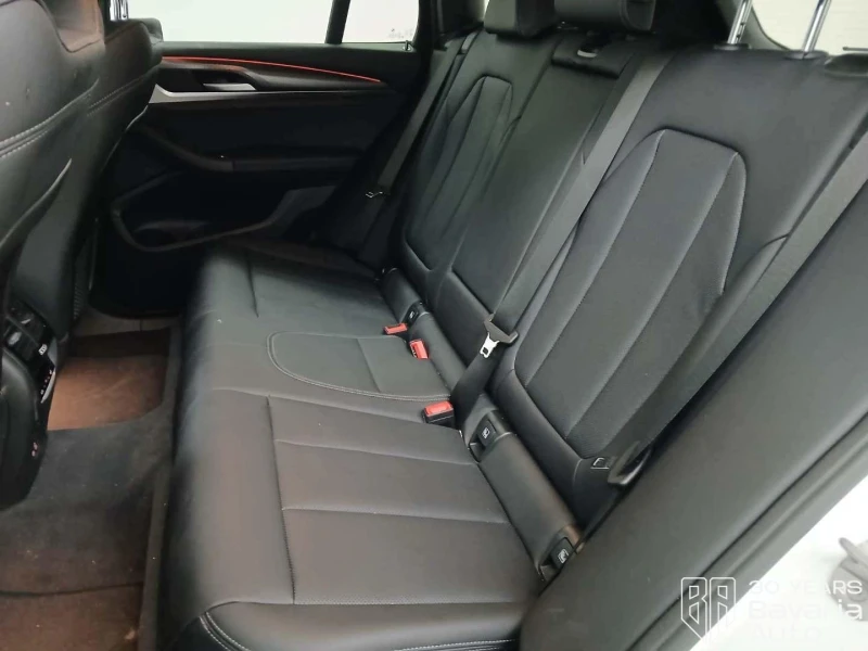 BMW X3 30i xDrive M Sport Paket Sportautomatic, снимка 8 - Автомобили и джипове - 53093846