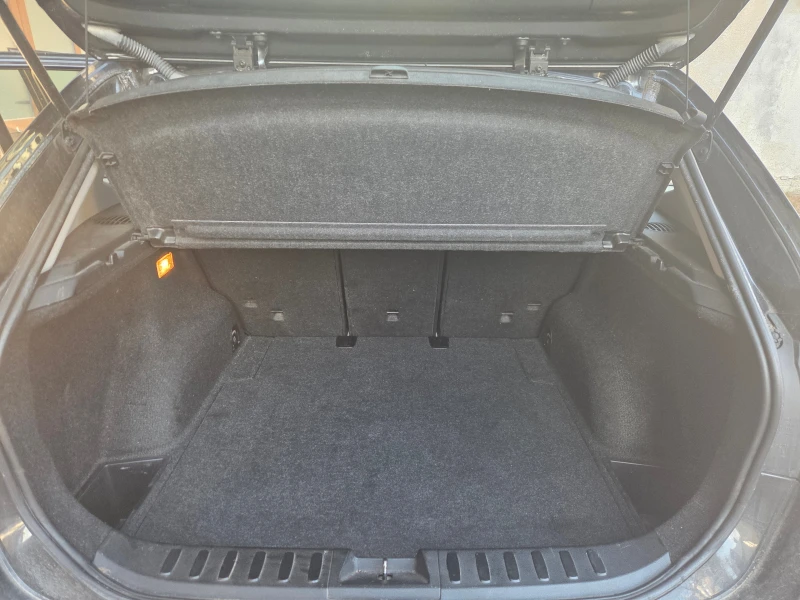 BMW X1, снимка 6 - Автомобили и джипове - 53168052